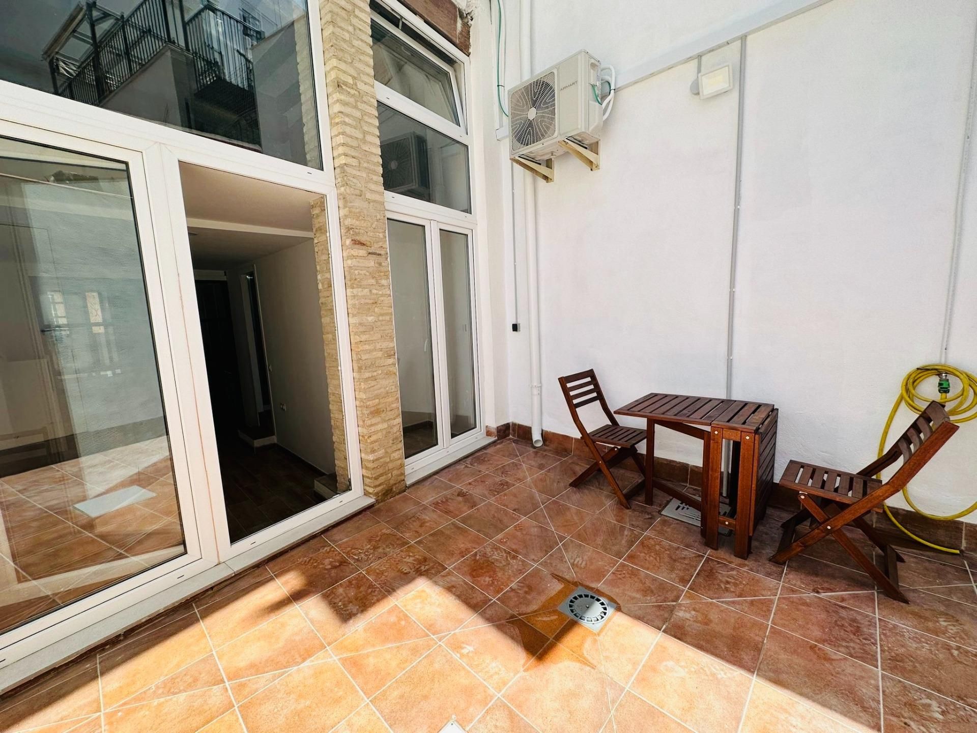 Planta baja de alquiler en Carrer ROSARI, El Cabanyal - El Canyamelar