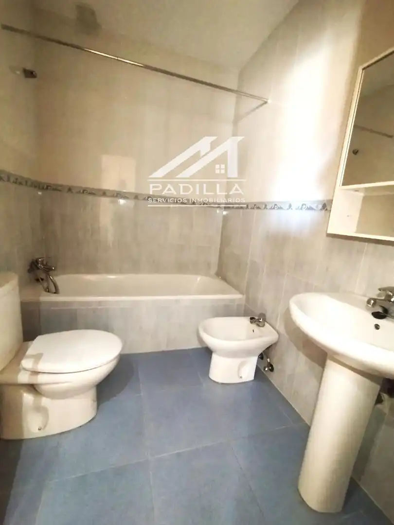 Baño de Casa adosada en venta en Méntrida con Calefacción, Jardín privado y Terraza