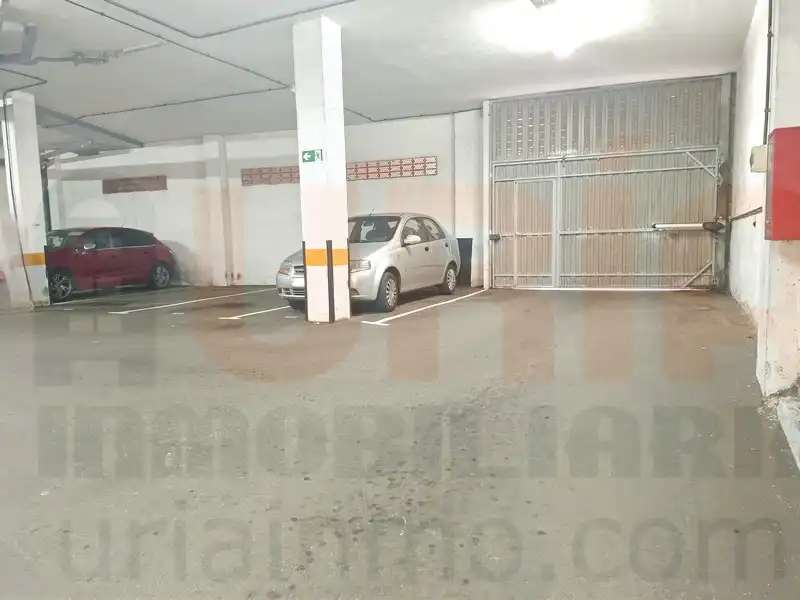 Aparcament de Pis en venda en Siero amb Calefacció i Parquet