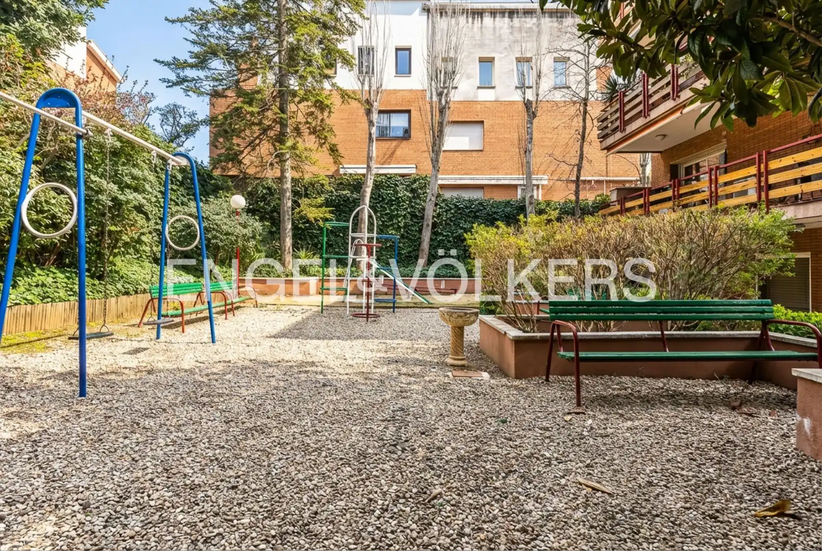 Terraza de Piso en venta en Sant Cugat del Vallès con Aire acondicionado, Calefacción y Jardín privado