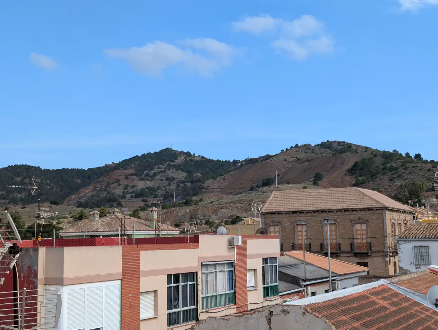 Vista exterior de Casa o chalet en venta en Cartagena con Terraza, Trastero y Amueblado