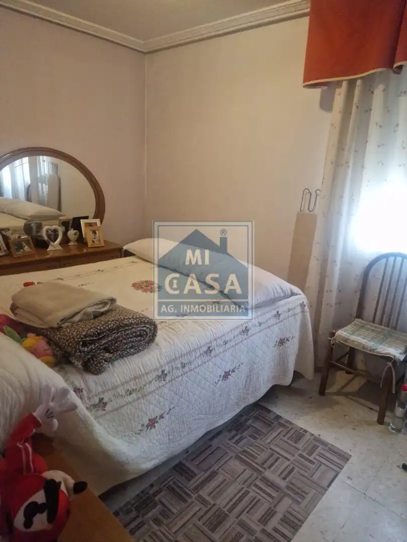 Bedroom of Flat for sale in Mérida  with Air Conditioner