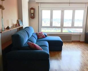 Sala d'estar de Pis de lloguer en  Lleida Capital amb Aire condicionat, Calefacció i Parquet