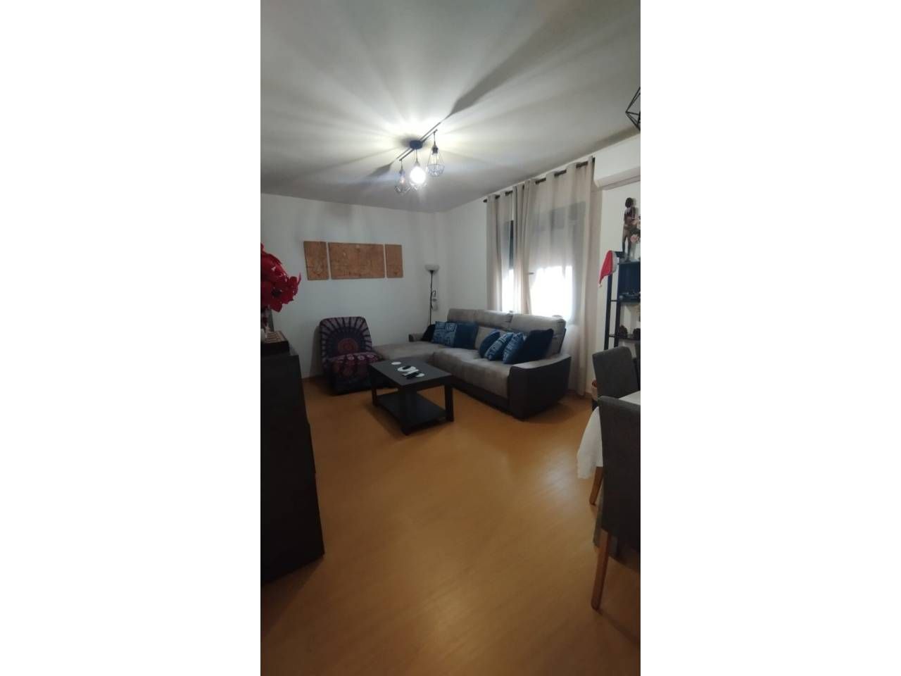 Living room of Flat for sale in Ocaña  with Air Conditioner, Parquet flooring and Storage room