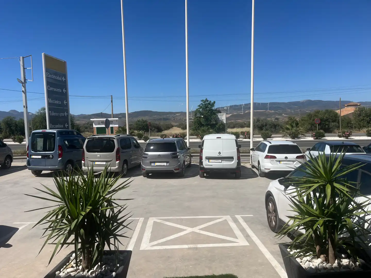 Gewerbefläche zum Verkauf in Calle Marchena, imagen 4