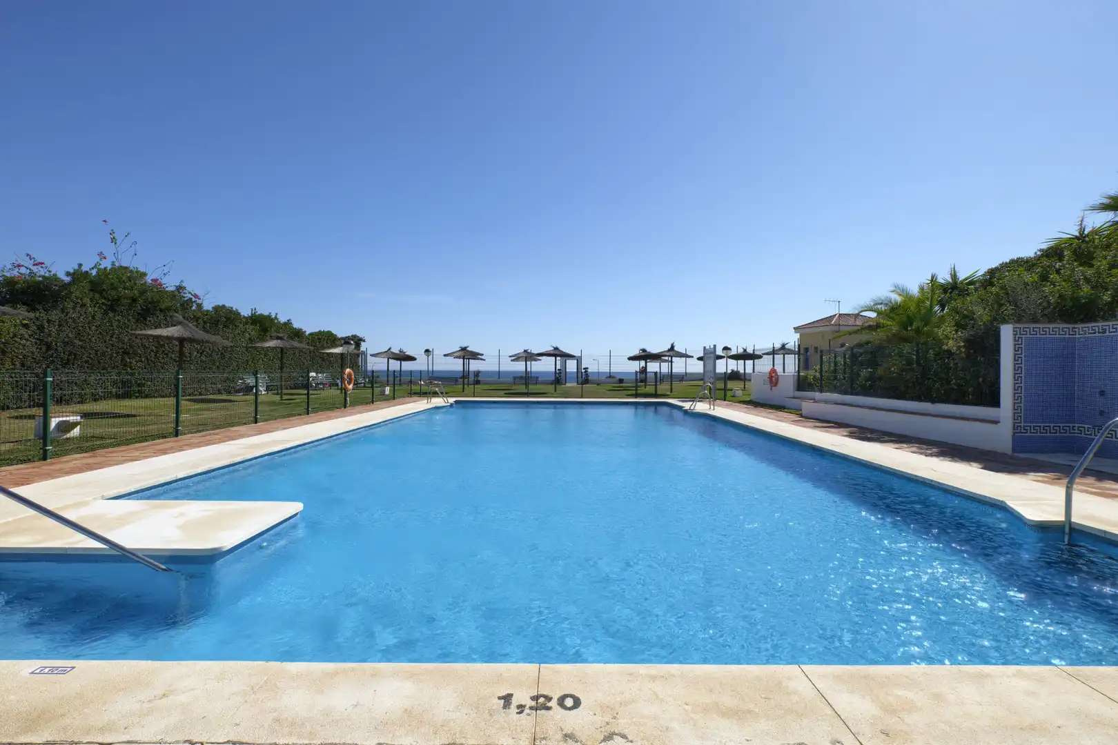 Apartament amb piscina en venda a Estepona Pueblo, imagen 18