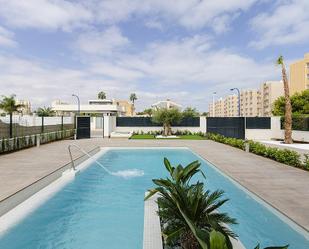 Piscina de Casa o xalet en venda en Orihuela amb Calefacció, Jardí privat i Terrassa