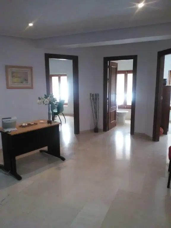 Office space for sale in INFANTE DON MANUEL