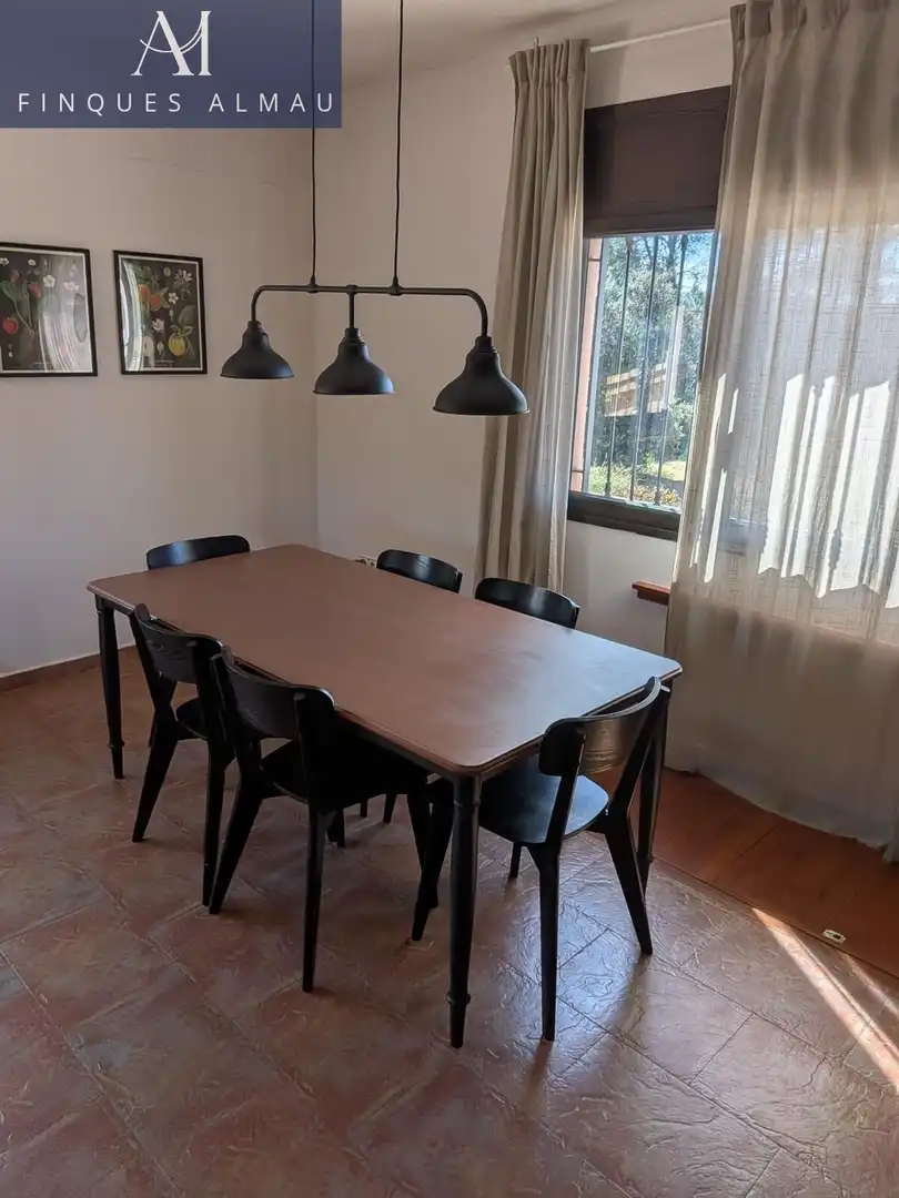 Comedor de Finca rústica en venta en Sant Llorenç d'Hortons con Terraza
