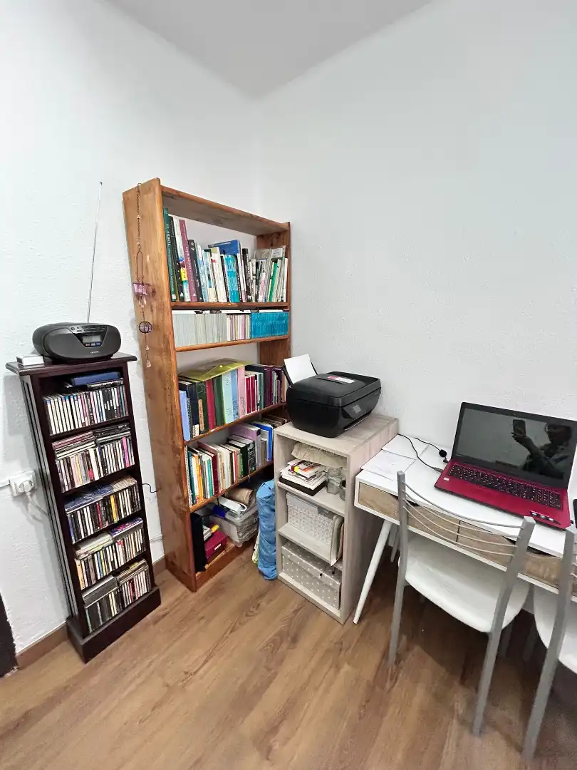 Piso en venta en San Leonardo de Yagüe con Calefacción, Amueblado y Lavadora