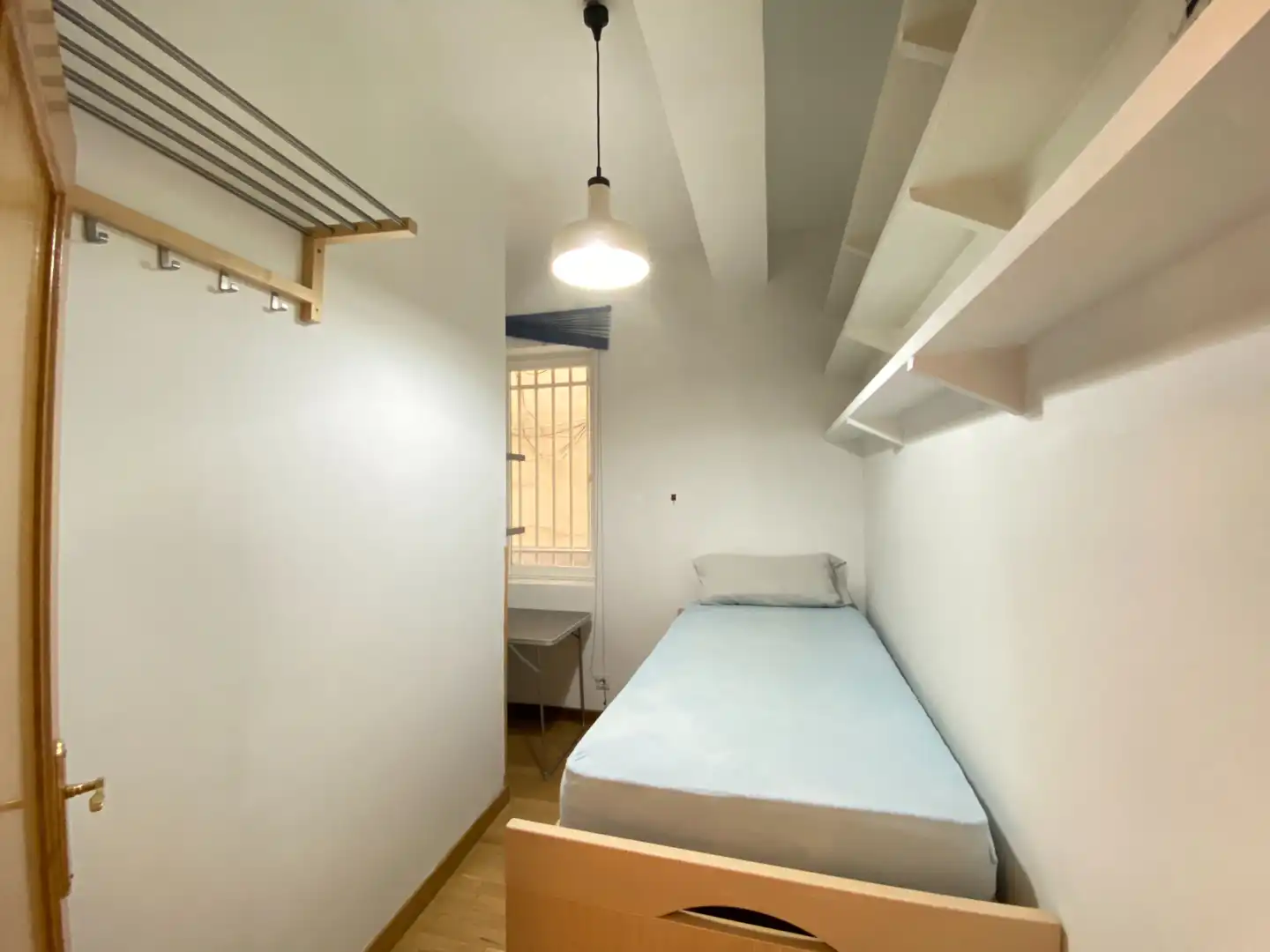 Habitación de Piso en venta en Madrid con Aire acondicionado y Calefacción