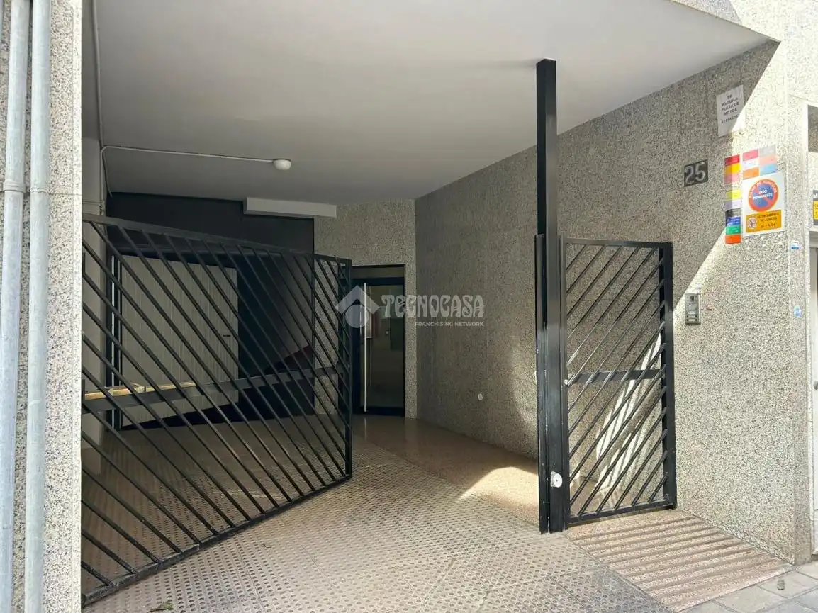 Garaje en venta en Almería