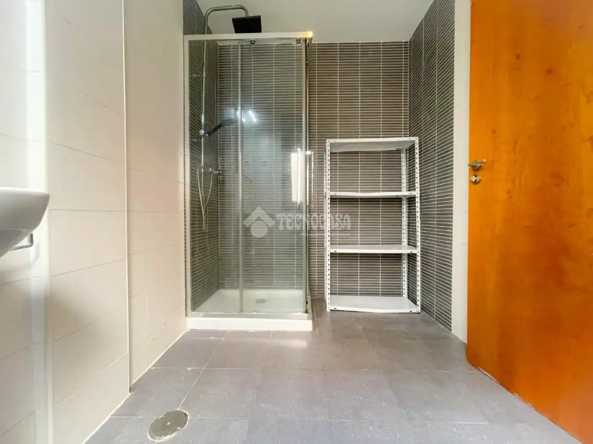 Bathroom of Flat for sale in Guadarrama  with Heating, Storage room and Balcony