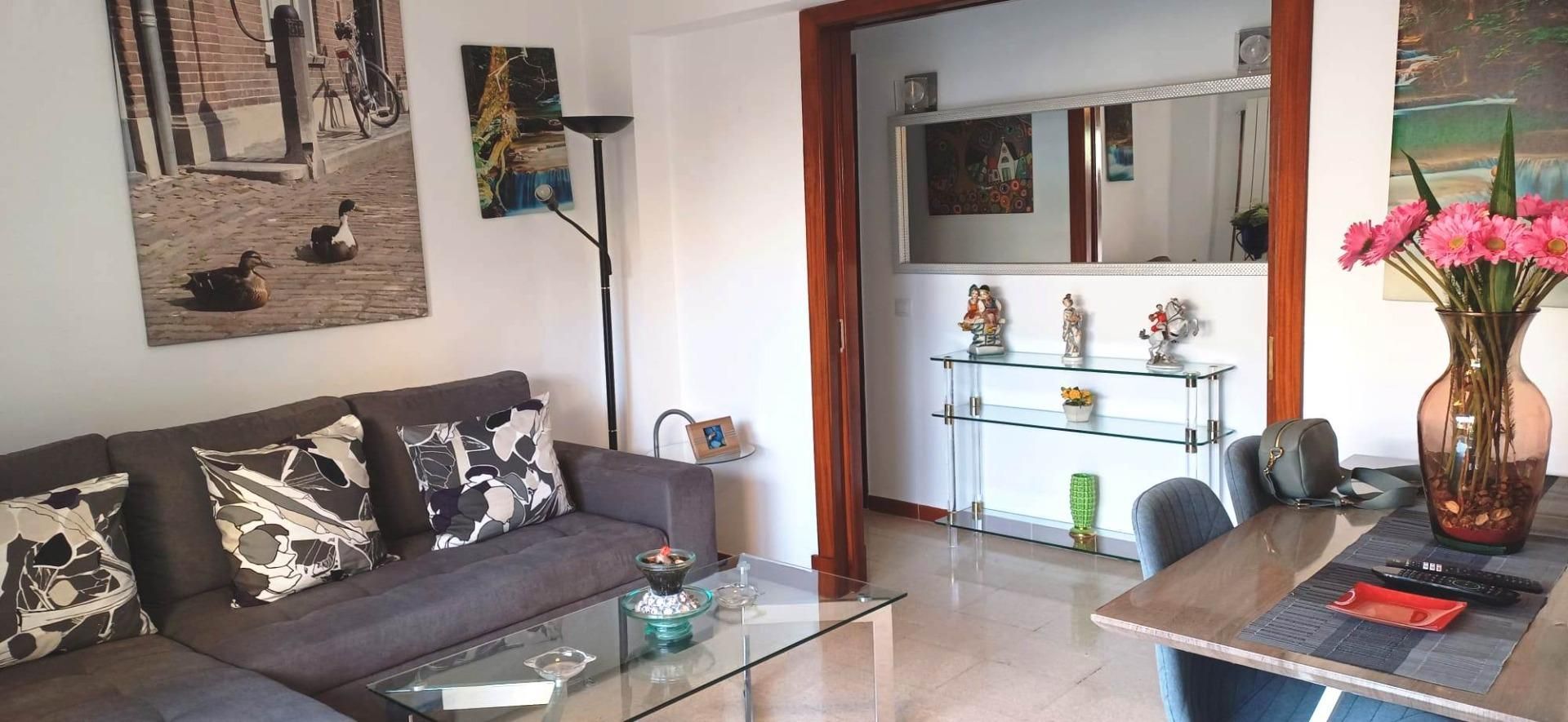 Sala d'estar de Pis en venda en  Palma de Mallorca amb Balcó