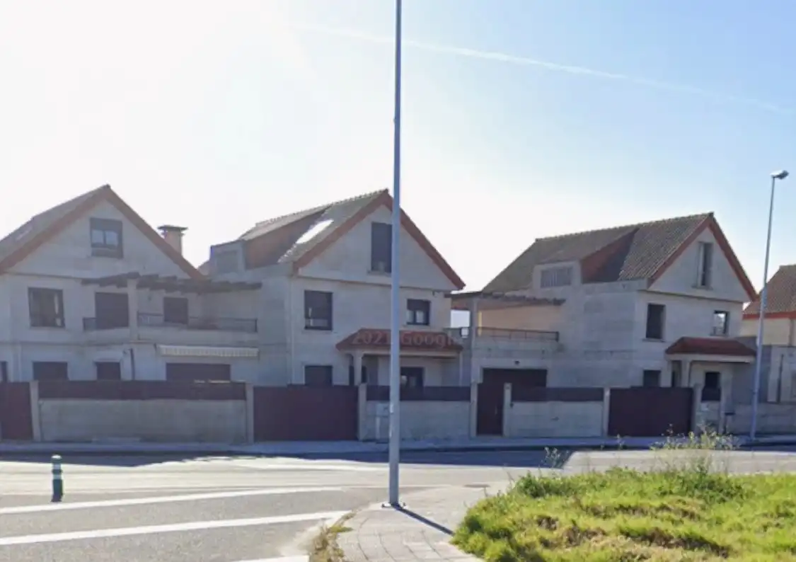 Habitatge amb jardí en venda a Avenida Praia Ladeira