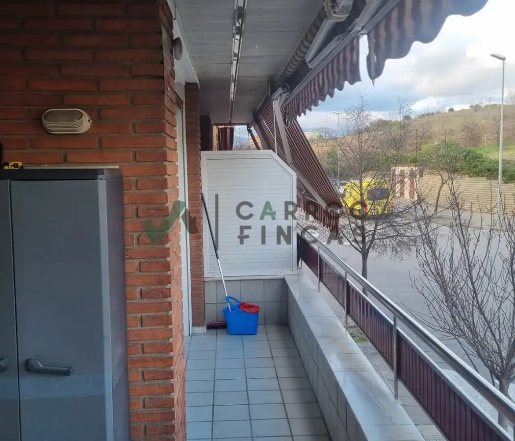 Pis amb terrassa en venda a Carrer de Joan Lluís Vives, imagen 2