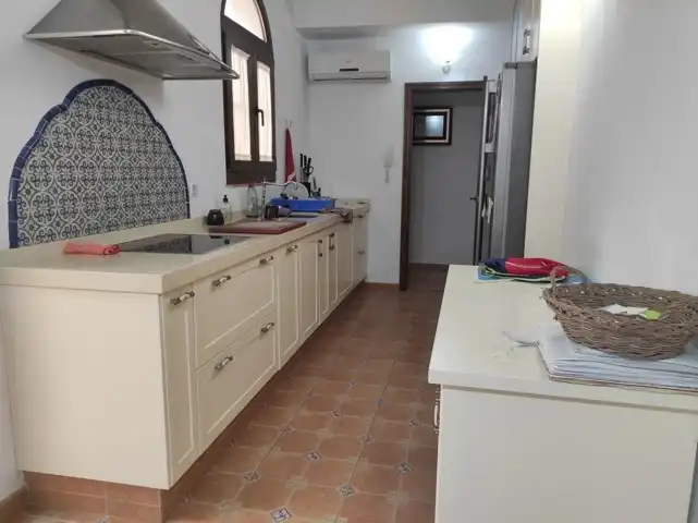 Cuina de Casa o xalet en venda en Carmona amb Aire condicionat i Calefacció