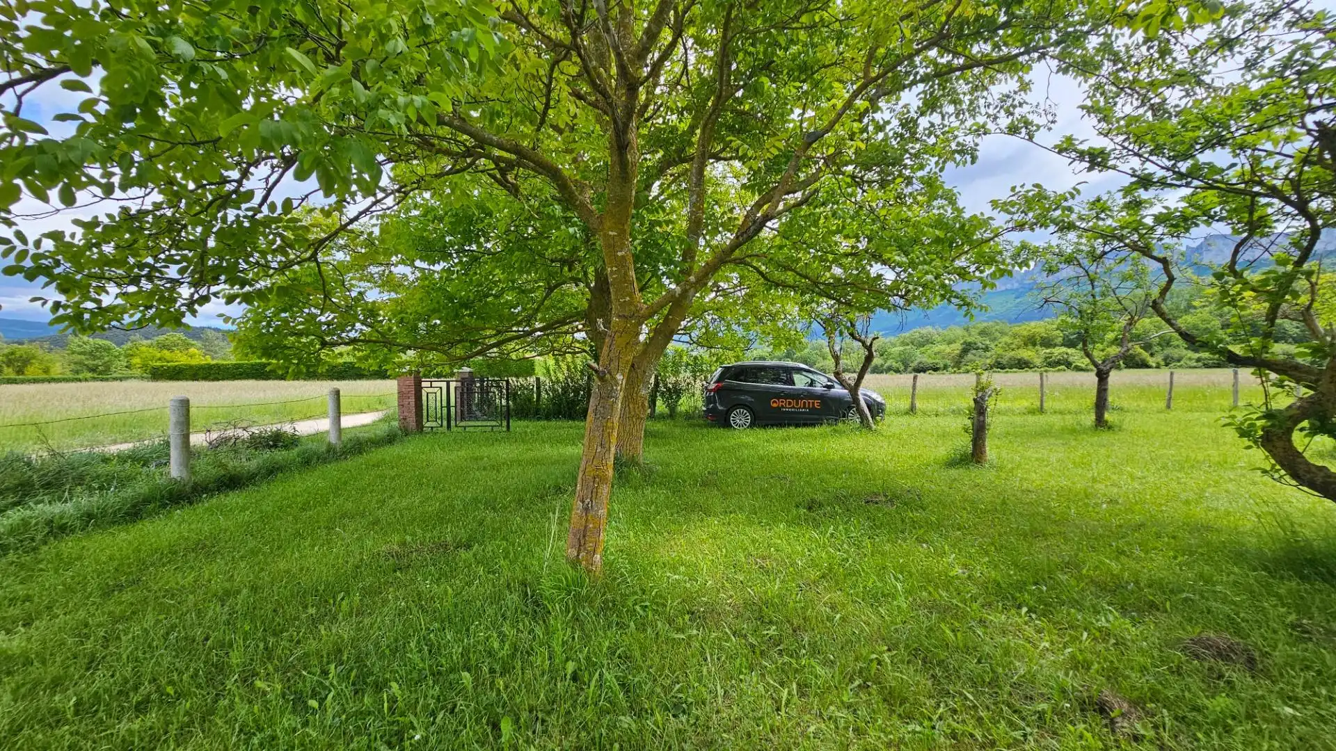 Casa o xalet en venda en Valle de Mena amb Jardí privat i Terrassa