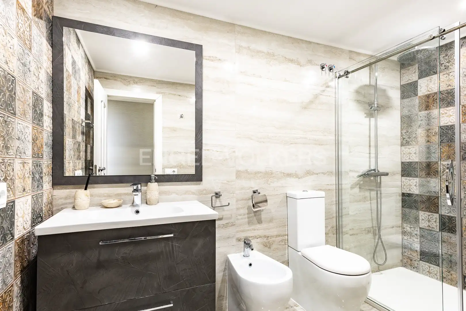 Baño de Casa o chalet de alquiler en Sitges con Aire acondicionado, Calefacción y Jardín privado