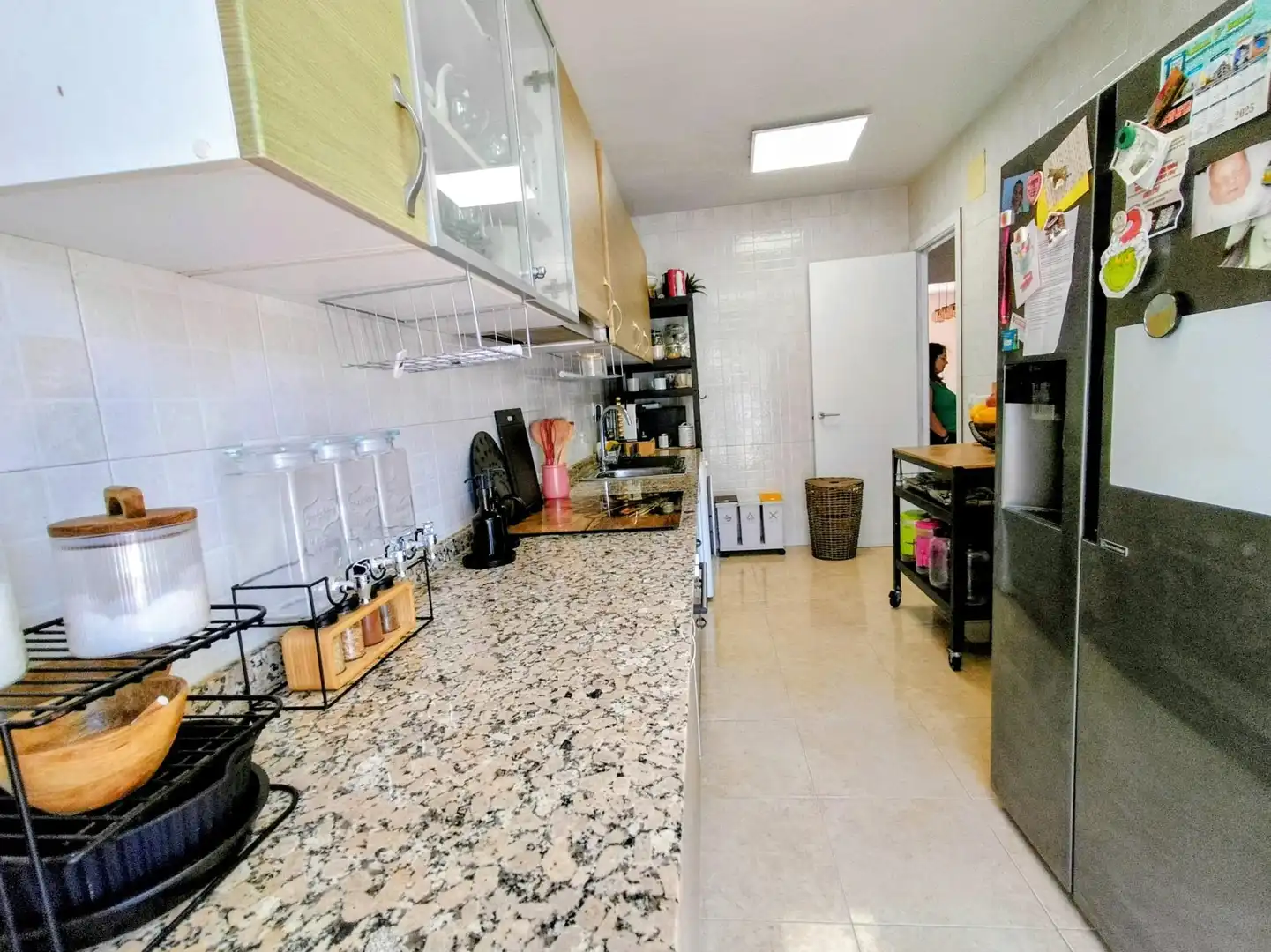 Cuina de Casa adosada en venda en Olivella amb Calefacció, Jardí privat i Terrassa