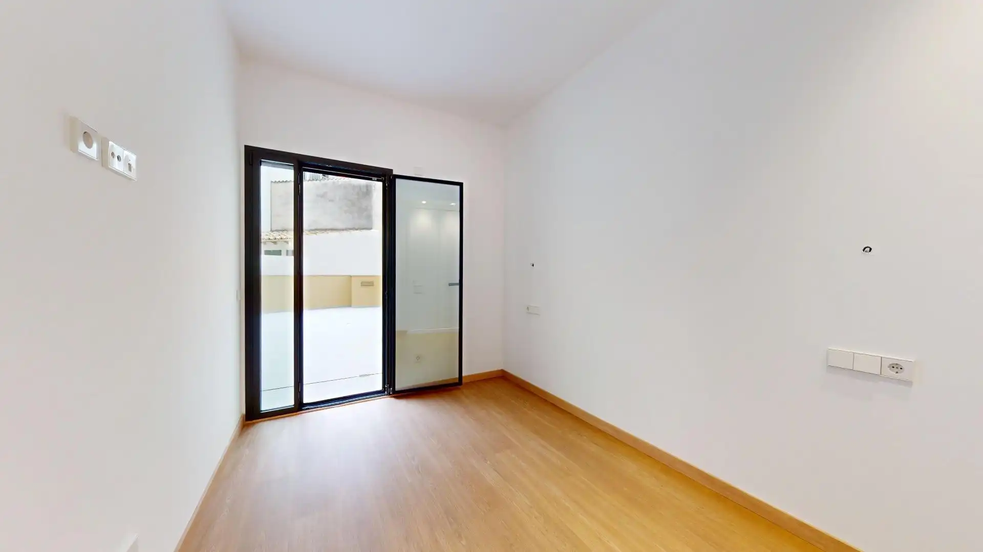 Piso en venta en  Palma de Mallorca con Calefacción, Terraza y Trastero