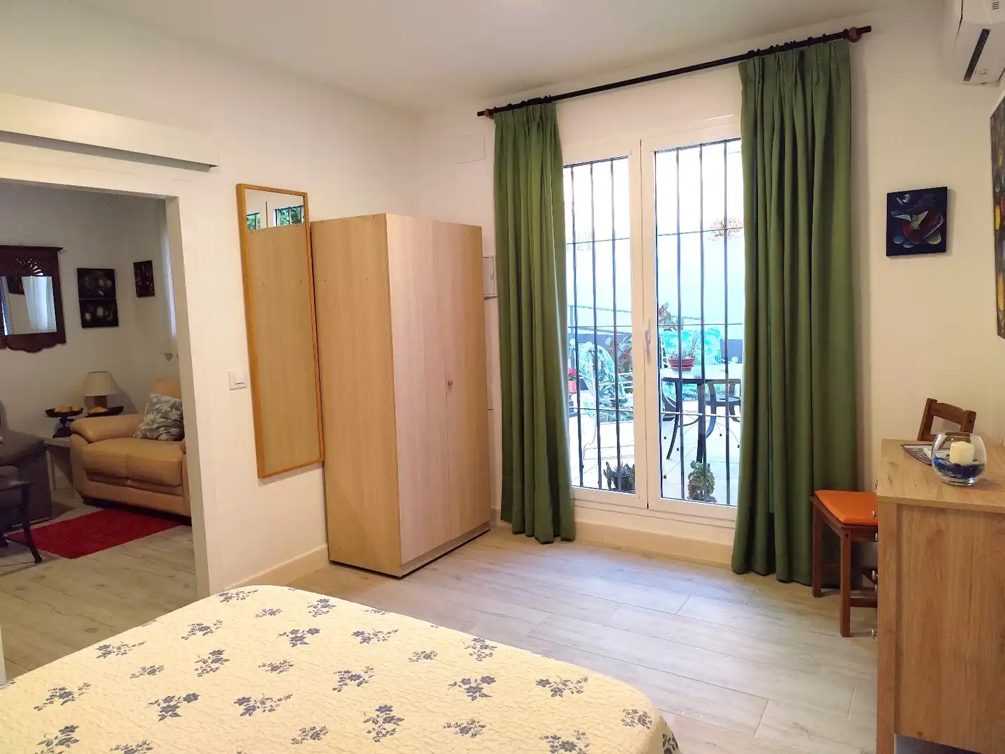 Dormitori de Casa adosada de lloguer en Sanlúcar de Barrameda amb Aire condicionat, Calefacció i Terrassa