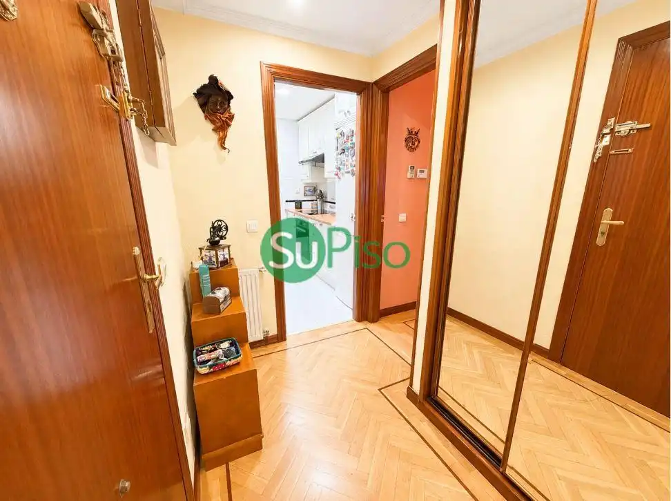Piso en venta en Madrid con Aire acondicionado, Calefacción y Parquet