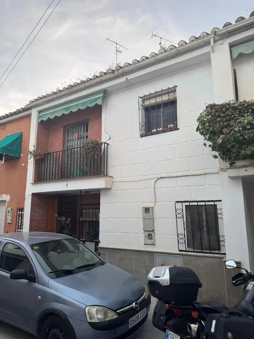 Exterior view of Houses for rent in Granada  with Heating, Terrace and Furnished