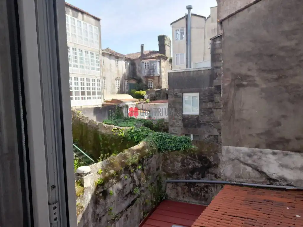 Terraza de Piso en venta en Santiago de Compostela  con Calefacción y Balcón