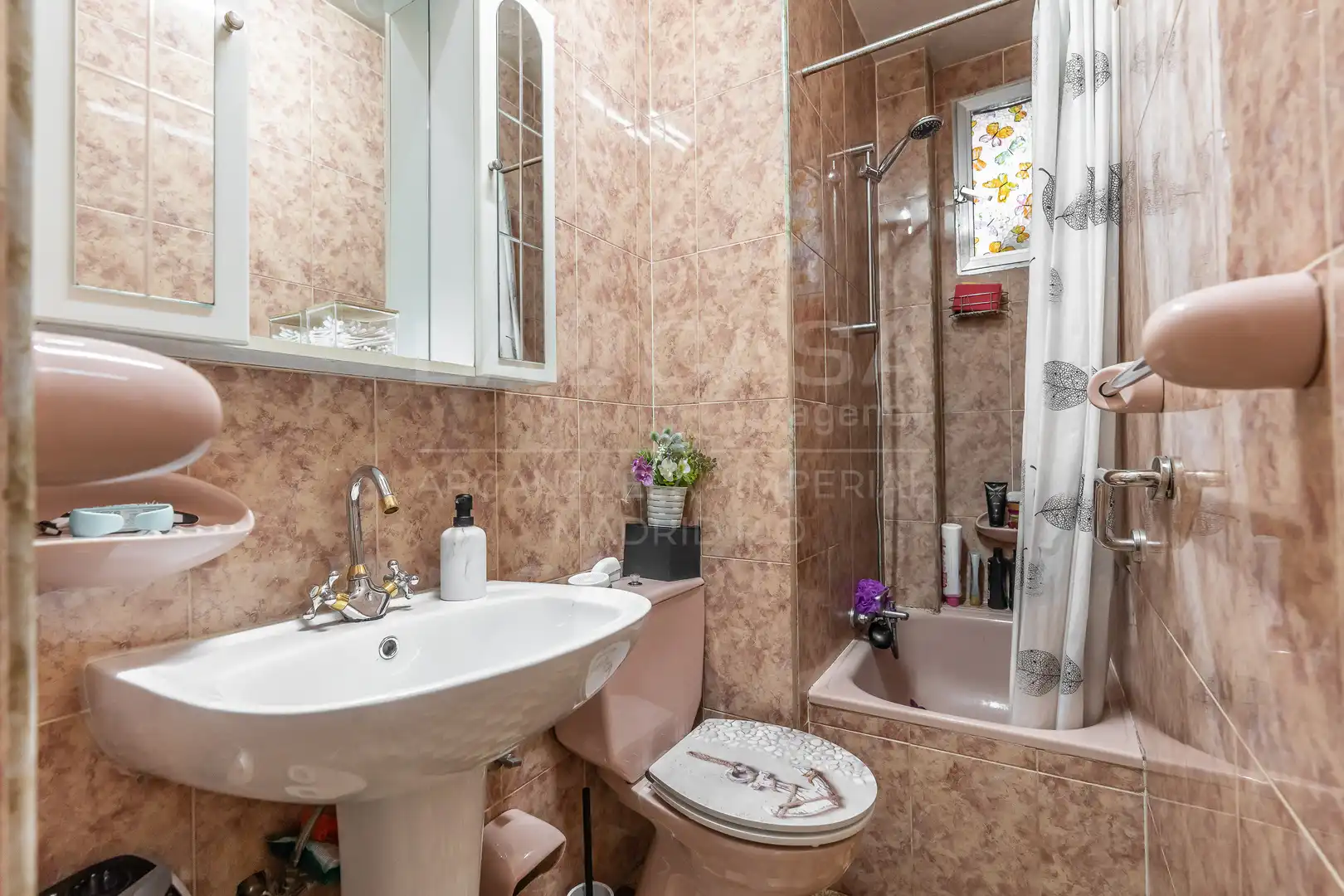 Baño de Piso en venta en Madrid con Balcón