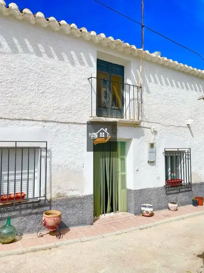 Vista exterior de Finca rústica en venda en Vélez-Blanco amb Terrassa i Traster