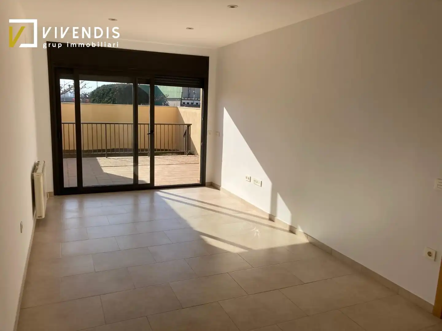 Terraced house with terrace for sale in ONZE DE SETEMBRE