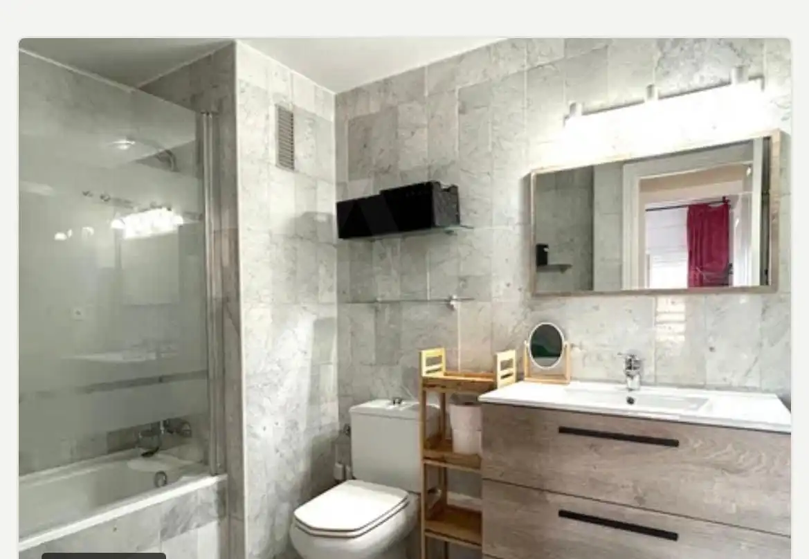 Bathroom of Flat for sale in Eivissa  with Air Conditioner and Heating