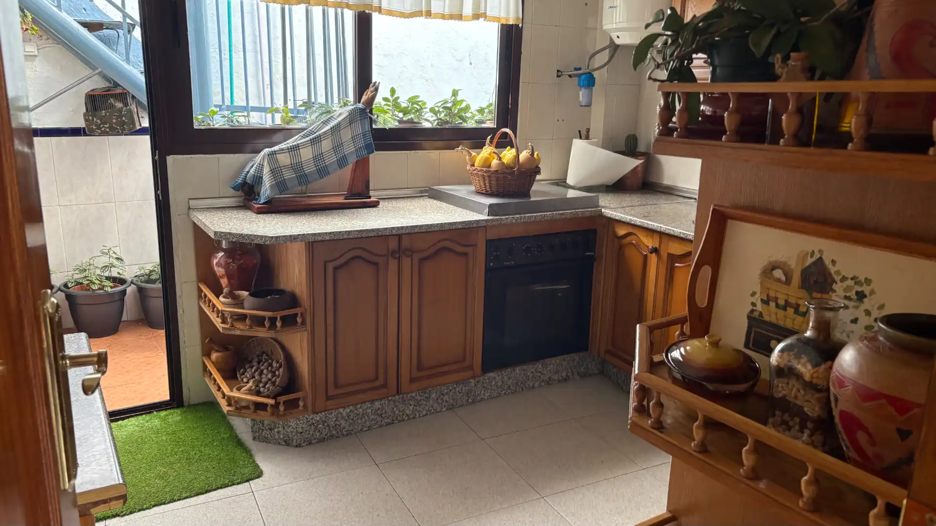 Cocina de Casa adosada en venta en Cañete la Real con Aire acondicionado, Calefacción y Amueblado