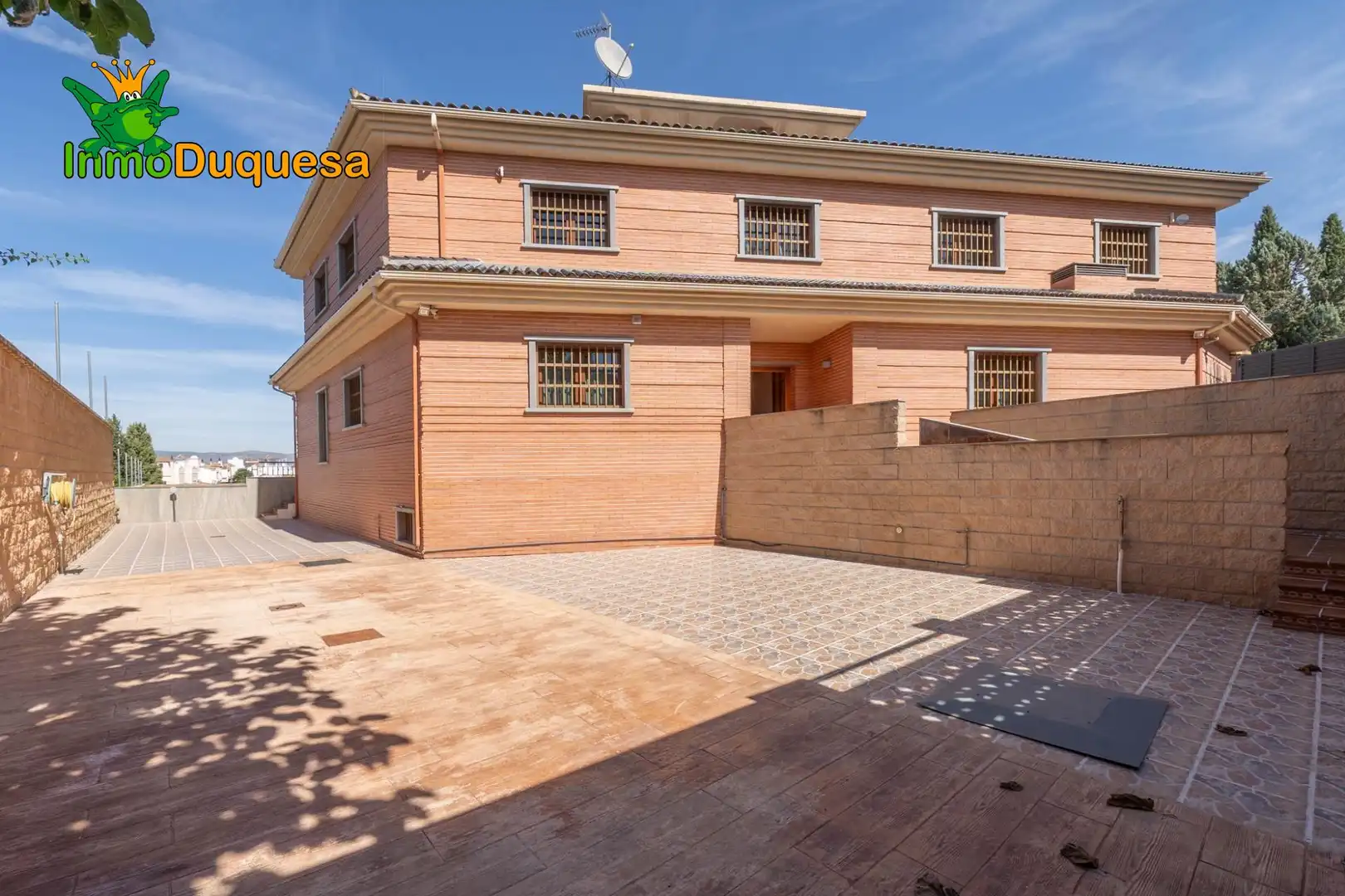 Chalet con terraza en venta en Cortijo del Aire, imagen 2