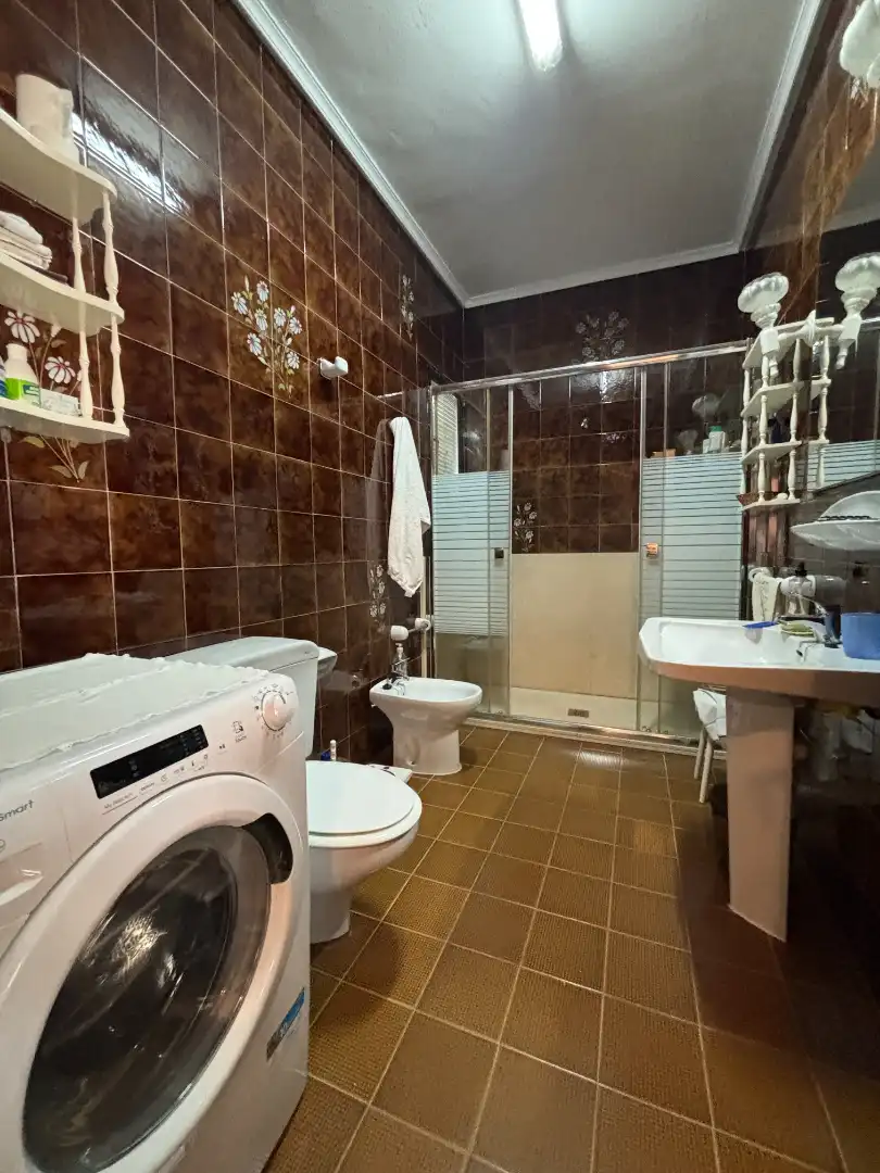 Baño de Finca rústica en venta en Andújar con Aire acondicionado, Terraza y Piscina
