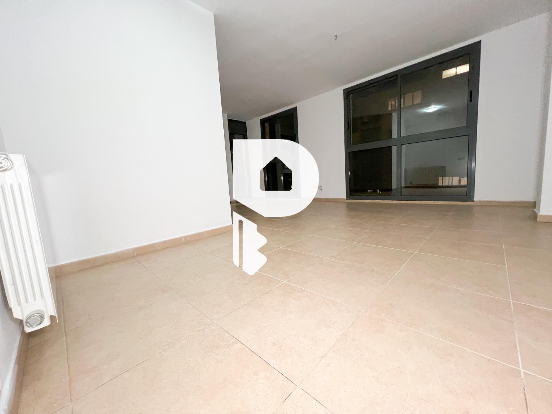 Dachboden zum verkauf in Vallirana mit Heizung und Balkon