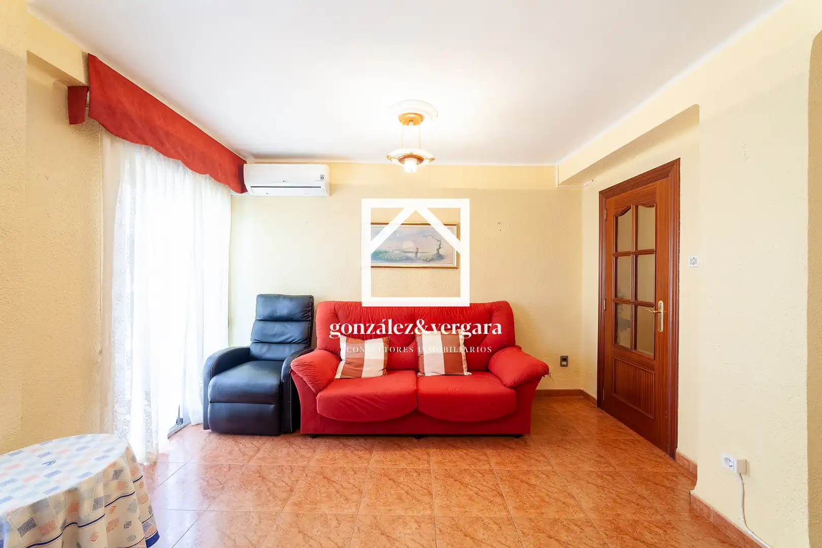 Sala de estar de Piso en venta en Valencia con Aire acondicionado y Balcón