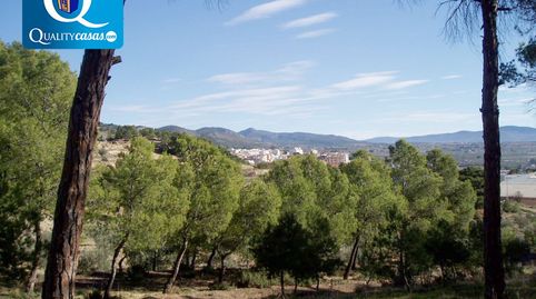 Foto 2 de Finca rústica en venta en Onil, Alicante