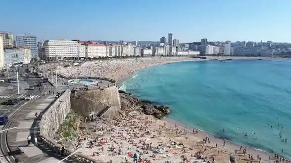 Vista exterior de Piso en venta en A Coruña Capital  con Calefacción, Jardín privado y Trastero