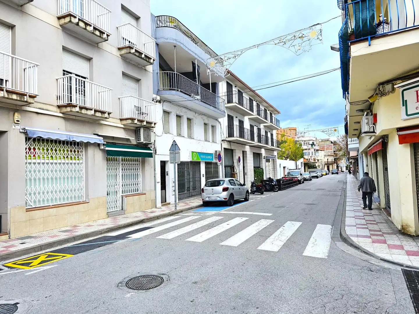 Vista exterior de Pis en venda en Llançà amb Terrassa