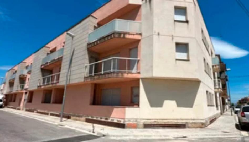 Foto 1 de Edificio en venta en Carrer Ametlla de Mar, 7, Deltebre, Tarragona