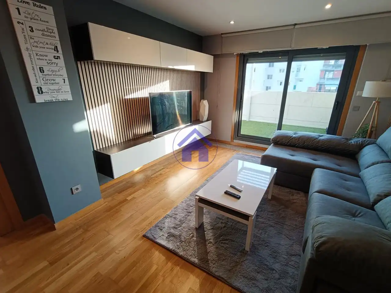 Sala de estar de Piso de alquiler en Vigo  con Calefacción, Terraza y Piscina