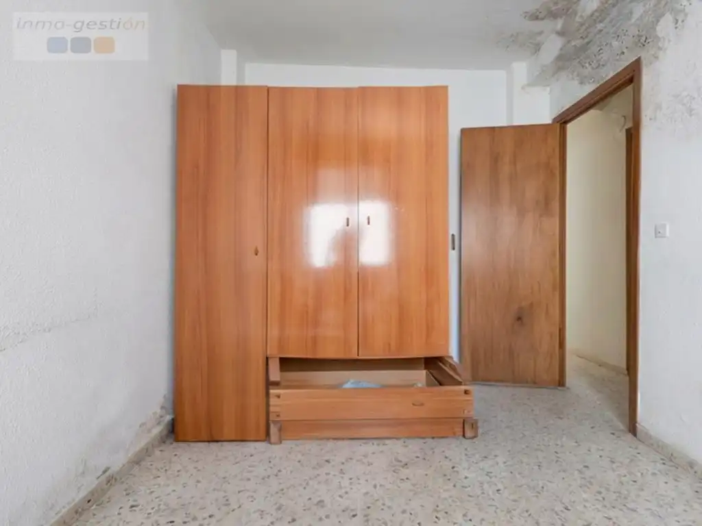 Dormitori de Edifici en venda en Córdoba
