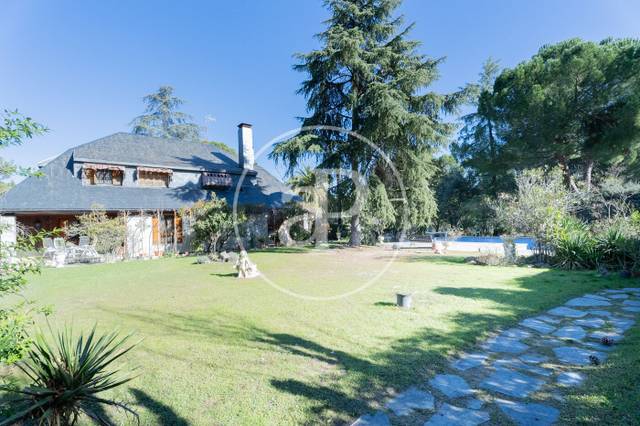 Casa-chalet en Venta en Las Lomas