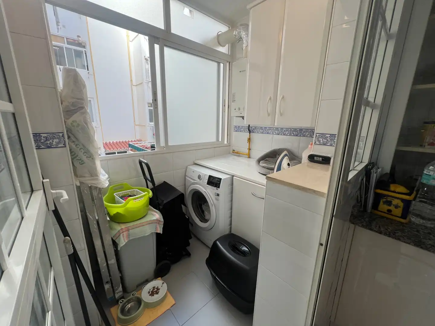 Kitchen of Flat for sale in Málaga  with Terrace and Community pool