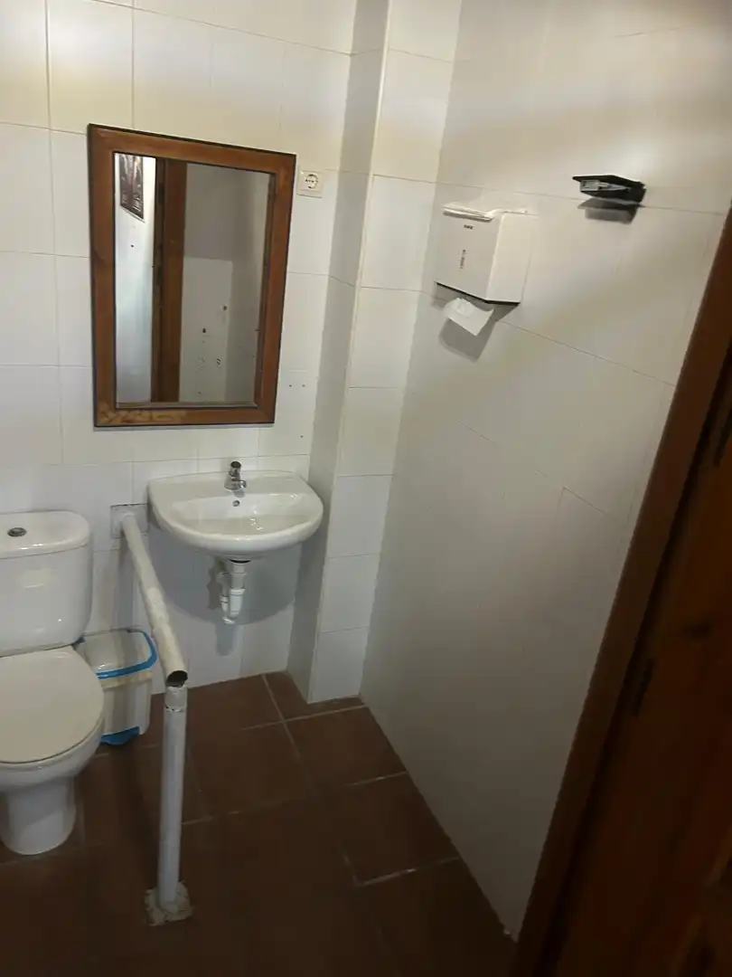 Bathroom of Commercial properties for rent in Cartagena  with Air Conditioner, Heating and Furnished