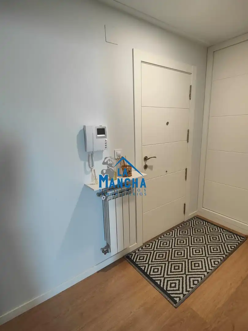 Wohnung zum Verkauf in Albacete mit Heizung, Privatgarten und Terrasse