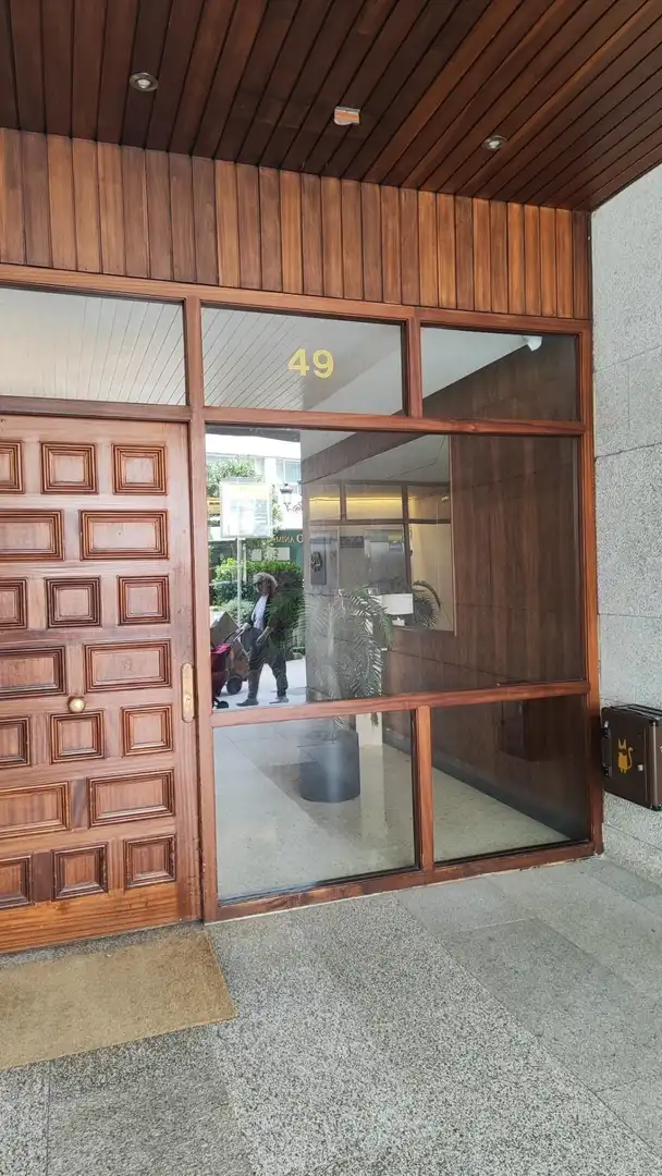 Piso en venta en Vigo  con Calefacción, Trastero y Balcón