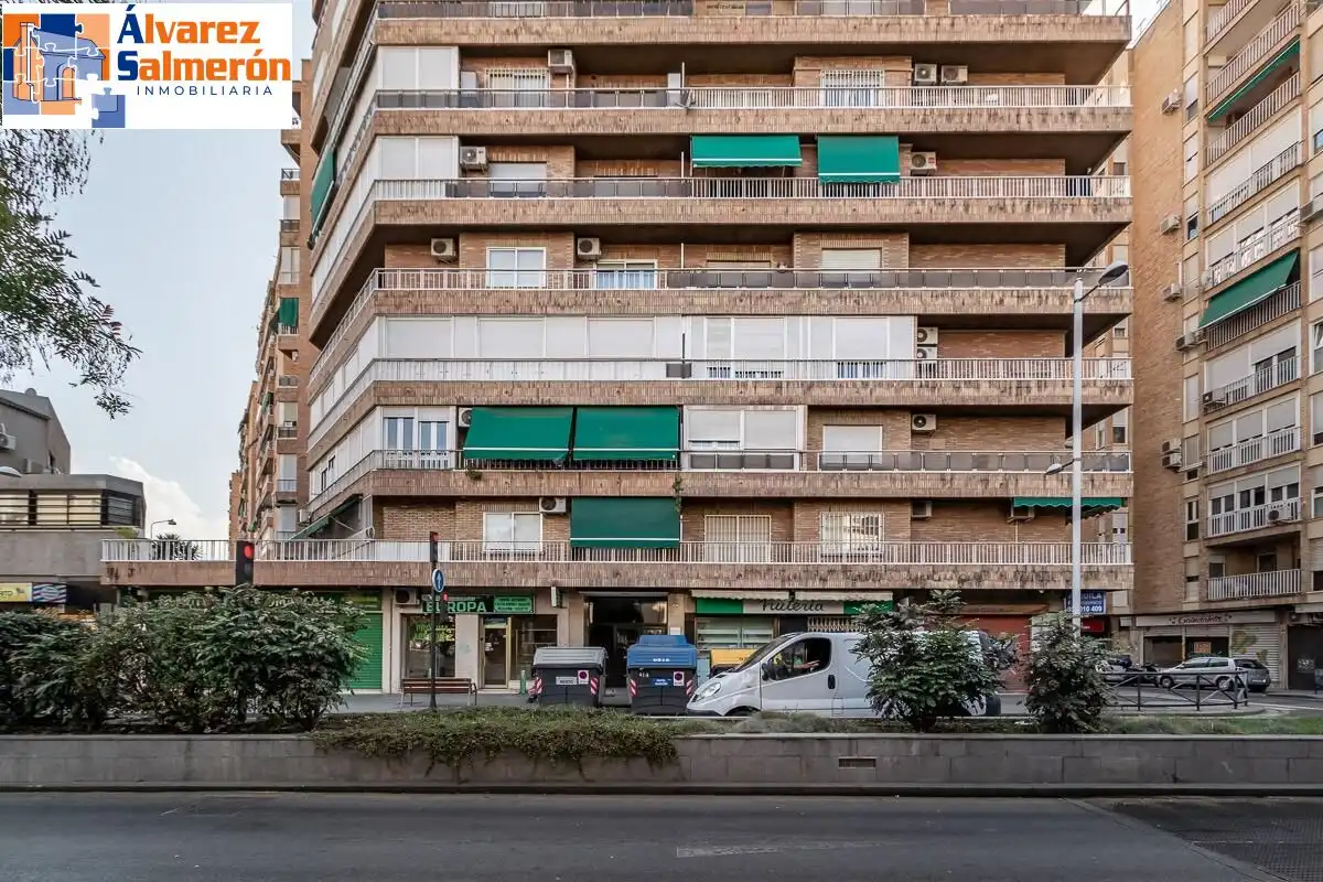 Vista exterior de Pis en venda en Ronda